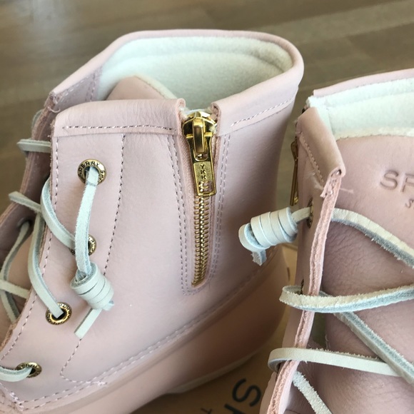 Sperry Women’s Duck Boot - Picture 4 of 5